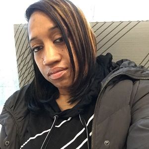 Meet your Posher, Renee